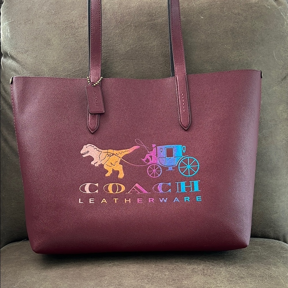 Rare Coach REXY Leather Tote Bag with Structured Design